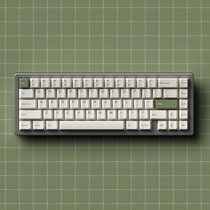 Timeless black and white keycaps made of durable PBT for Cherry MX switches.